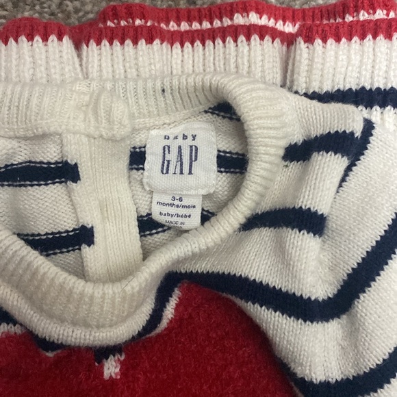 Baby Gap knit sweater - 3-6 months - Picture 3 of 3